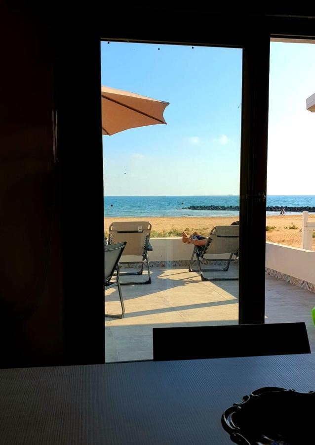 AMare - Casa Vacanze Донналуката Экстерьер фото
